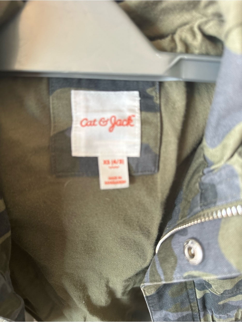 Cat & Jack Olive Green Camo Hooded Jacket for Kids - Picture 2 of 4